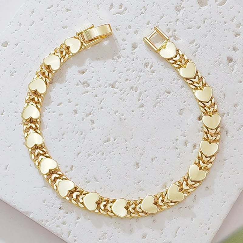 Women's Elegant Heart Link Bracelet