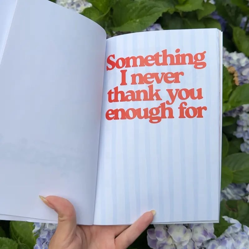Just A Few Things I Love About You (Okay, A Lot) Romantic Couples Fill-In-The-Blank Gift Book.