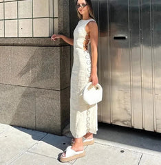 Hollow Out Metal Ring Connected Sleeveless Maxi Dress