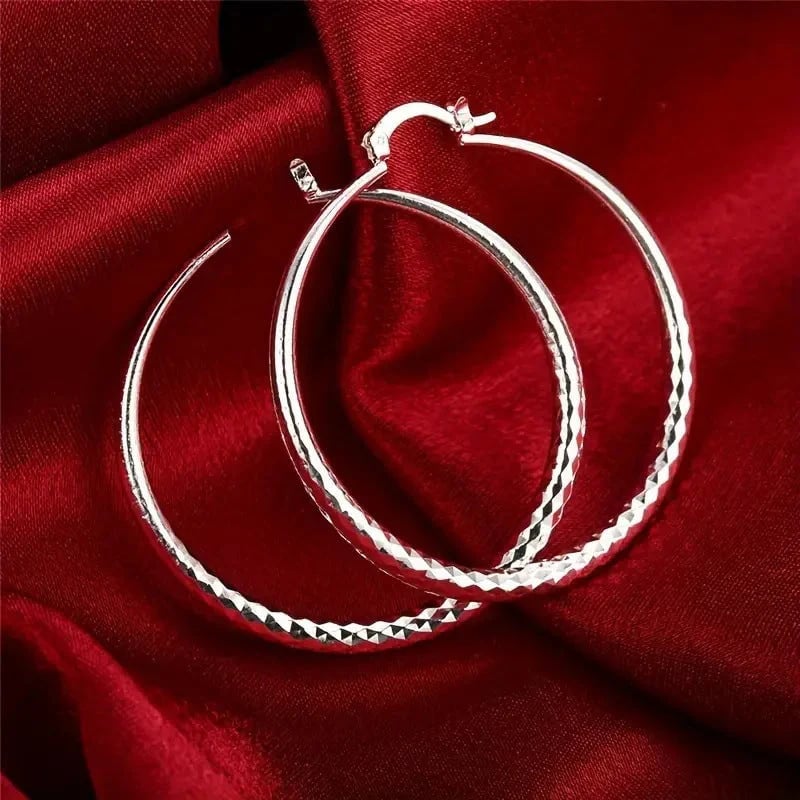 🎉BUY 1, GET 1 FREE🎁Diamond-cut hoop earrings for women – elegant and sparkling 💎