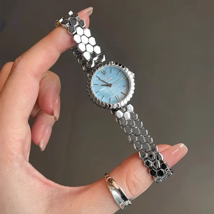 Geometric Steel Belt Sky Blue Quartz Watch 5