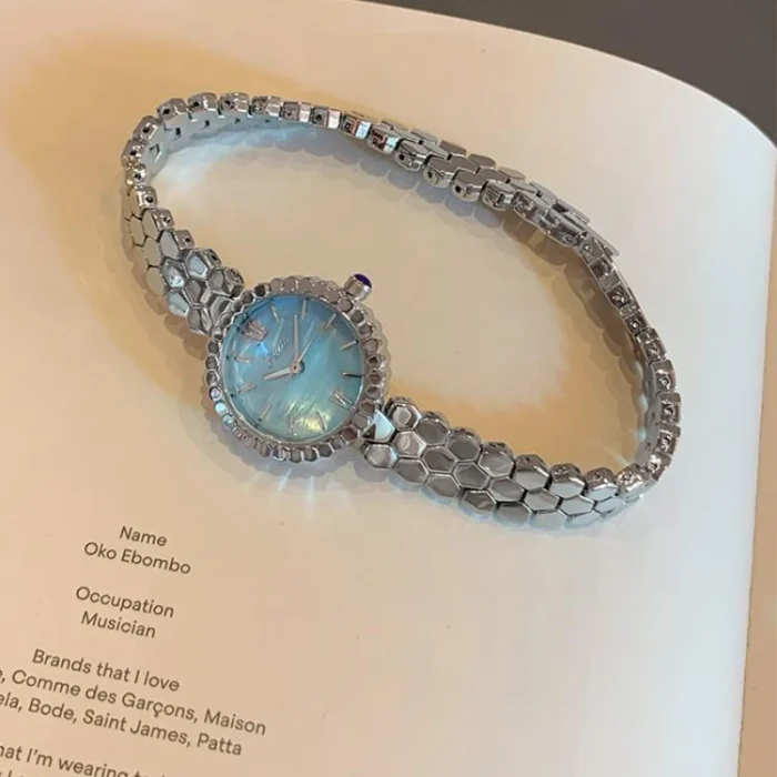 Geometric Steel Belt Sky Blue Quartz Watch 4