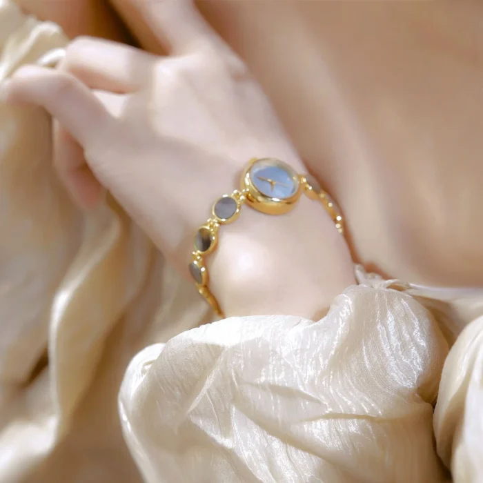 Shell Bracelet Watch 2