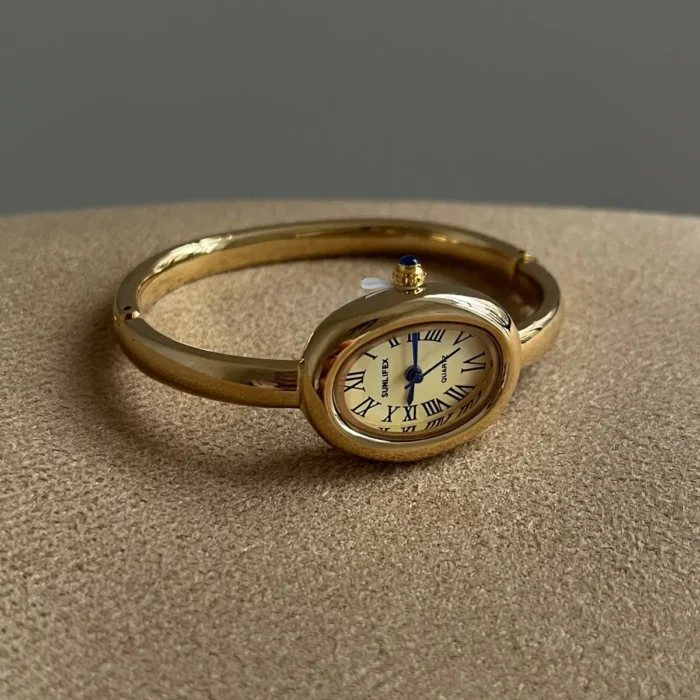 Bracelet Gold with Diamonds Small Dial Waterproof Watch 3