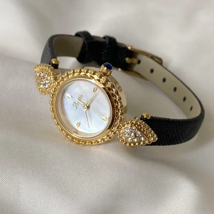Diamond Dial Belt Quartz Watch 3
