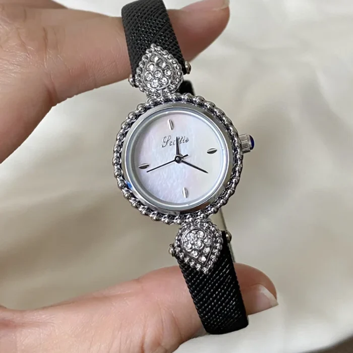 Diamond Dial Belt Quartz Watch 4