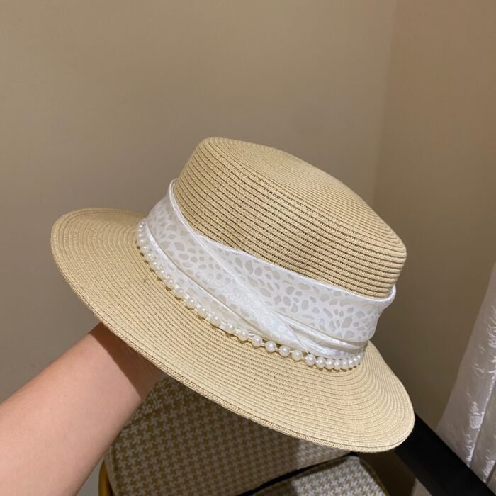 White Straw Flat Top Hat – 7 13