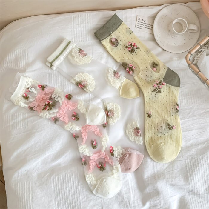 New Women Socks Thin Summer New Fresh Girls Sweet Lace Flower Socks Breathable Hollow Out Ladies Fashion Transparent Socks Comfy 5