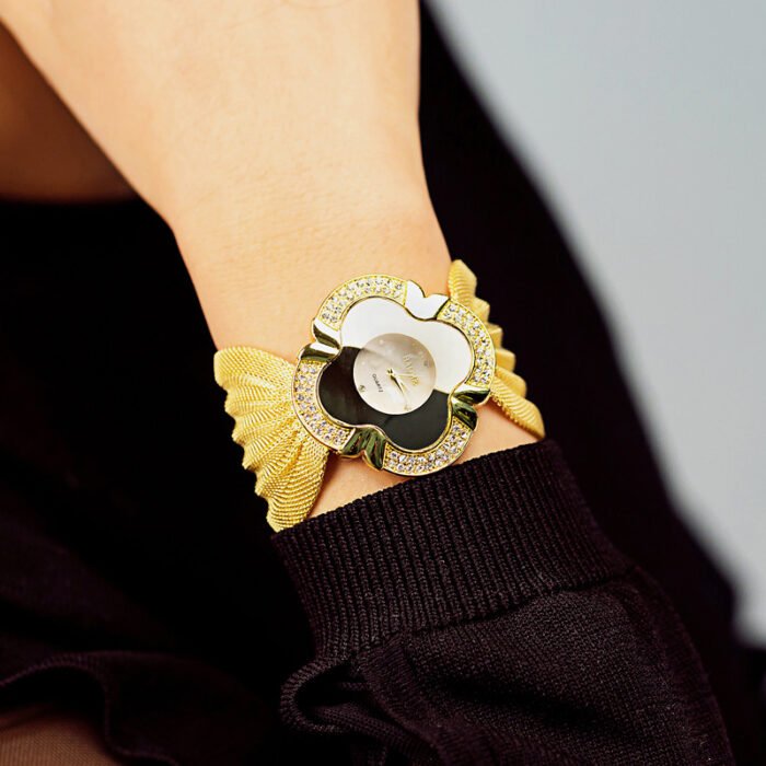 Diamond Encrusted Bralette Quartz Watch – Gold 6