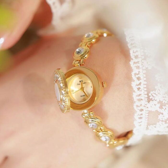Elegant Jewelry Quartz Window Wristwatch 1