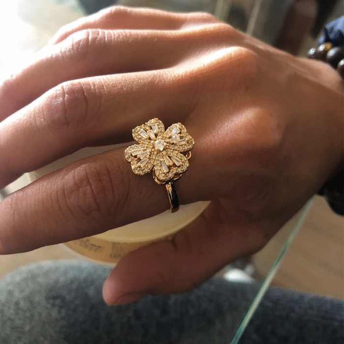 Classic Plant Cubic Zirconia Rotatable Ring 5