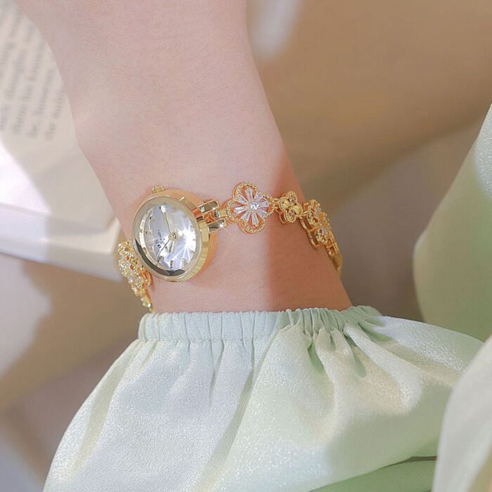 Flower Gold Silver Bracelet Small Quartz Wristwatch 2