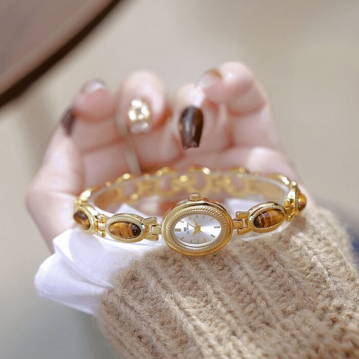 Gold Retro Metal Bracelet Waterproof Watch 6