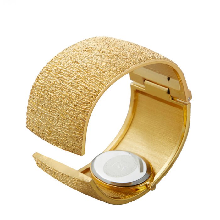 Gold Luxury Bark Pattern Bracelet Watch 3