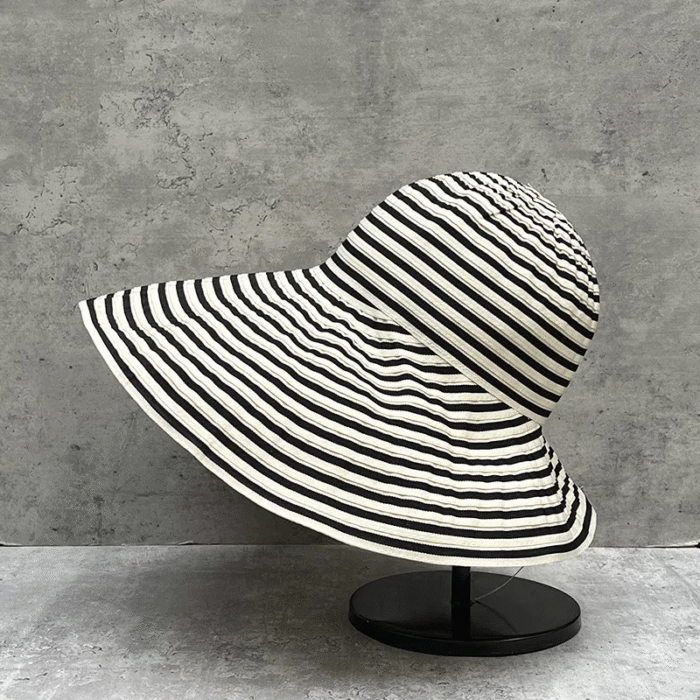 Stripe black and white Bucket Hat – black 2