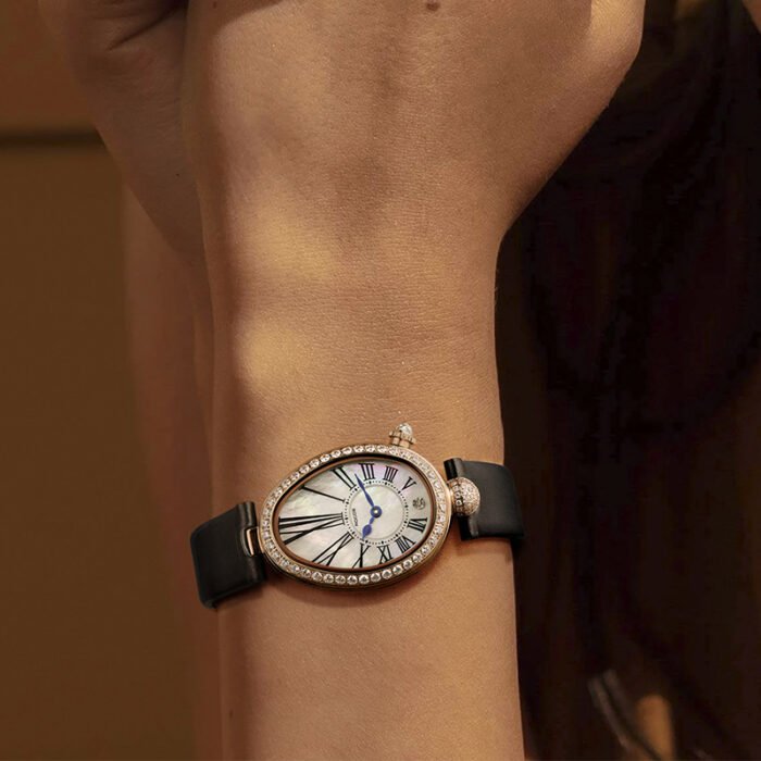 Oval Roman Numbers Quartz Leather Waterproof Watch 2