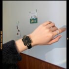 Large Square Quartz Wristwatch 3