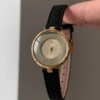 Elegant Circle Hook Wrist Watch – A2 8