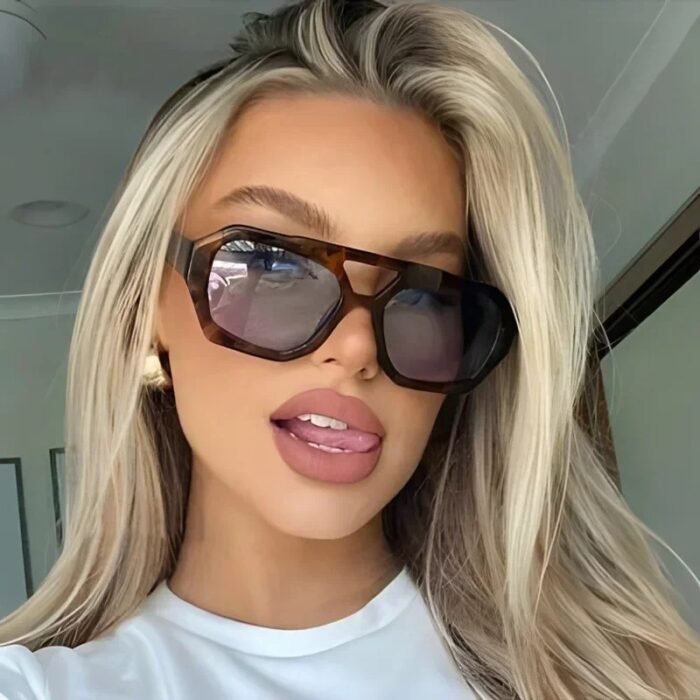 Vintage Square Thick Frame Double Bridges Sunglasses 3