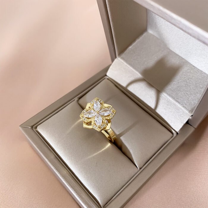 Classic Plant Cubic Zirconia Rotatable Ring 3