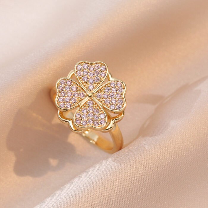 Classic Plant Cubic Zirconia Rotatable Ring – Gold Color D 12