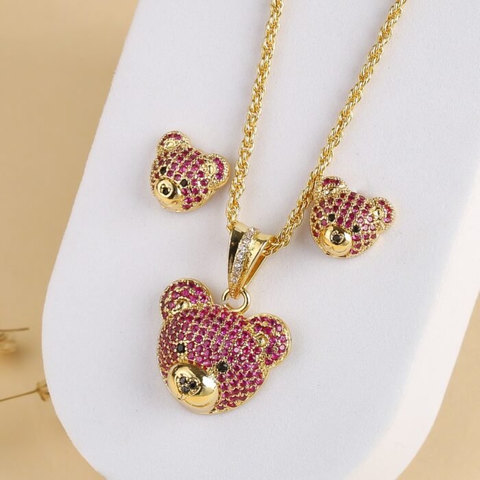 Classic zirconia bear stud necklace Cute animal cartoon stylish temperament women party wedding jewelry wholesale 4
