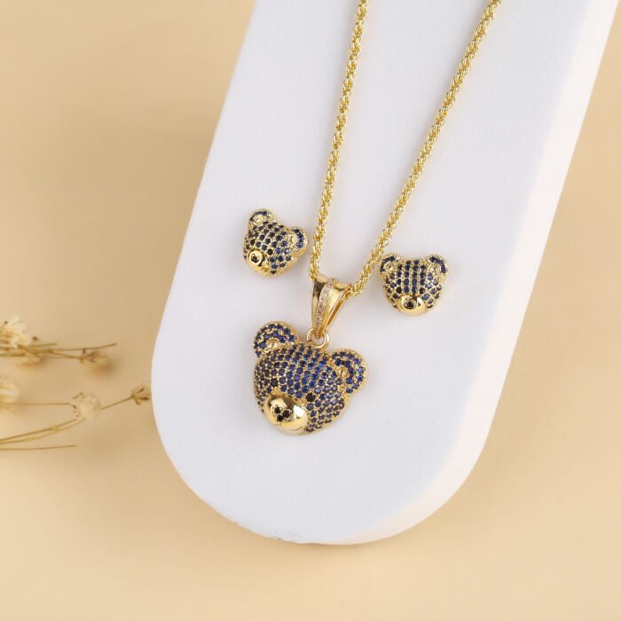 Classic zirconia bear stud necklace Cute animal cartoon stylish temperament women party wedding jewelry wholesale – 3 8