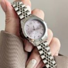 Circular Quartz Elegant Wrist Watch 2